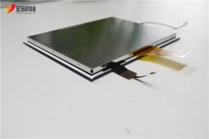 Touch screen y'ekyuma ekiguza ebintu .
